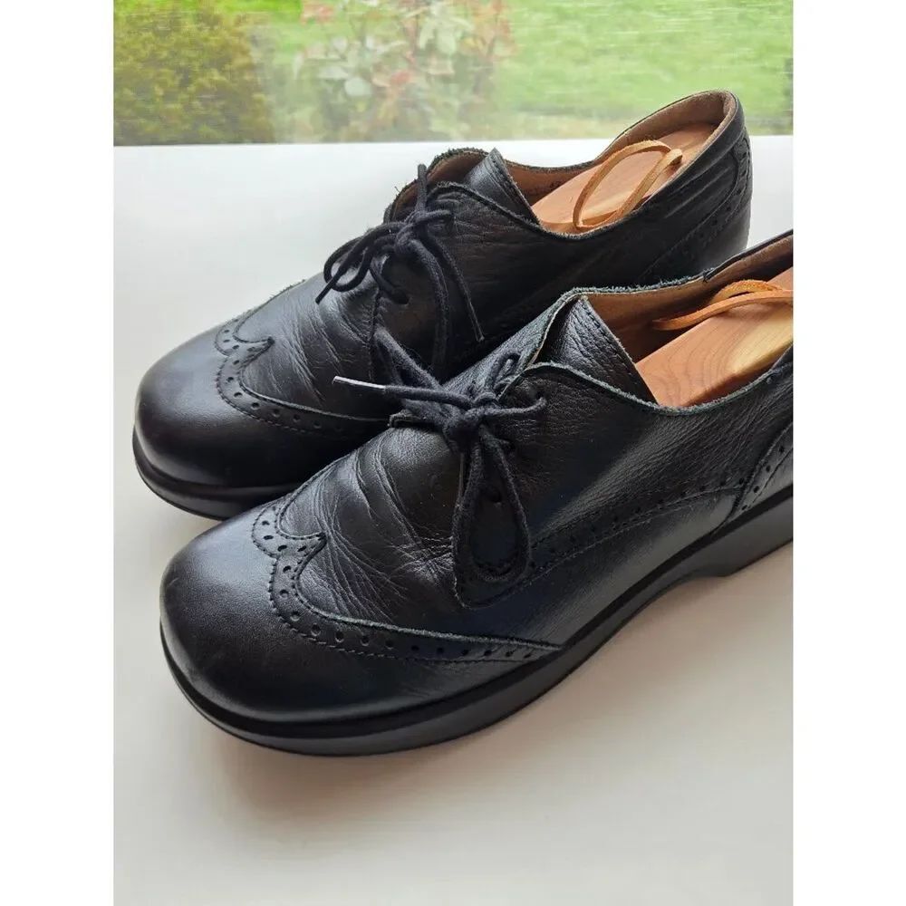 Dromedaris Hornbill Leather Comfort Lace Up Oxfords Size EU 42 Black Wingtip